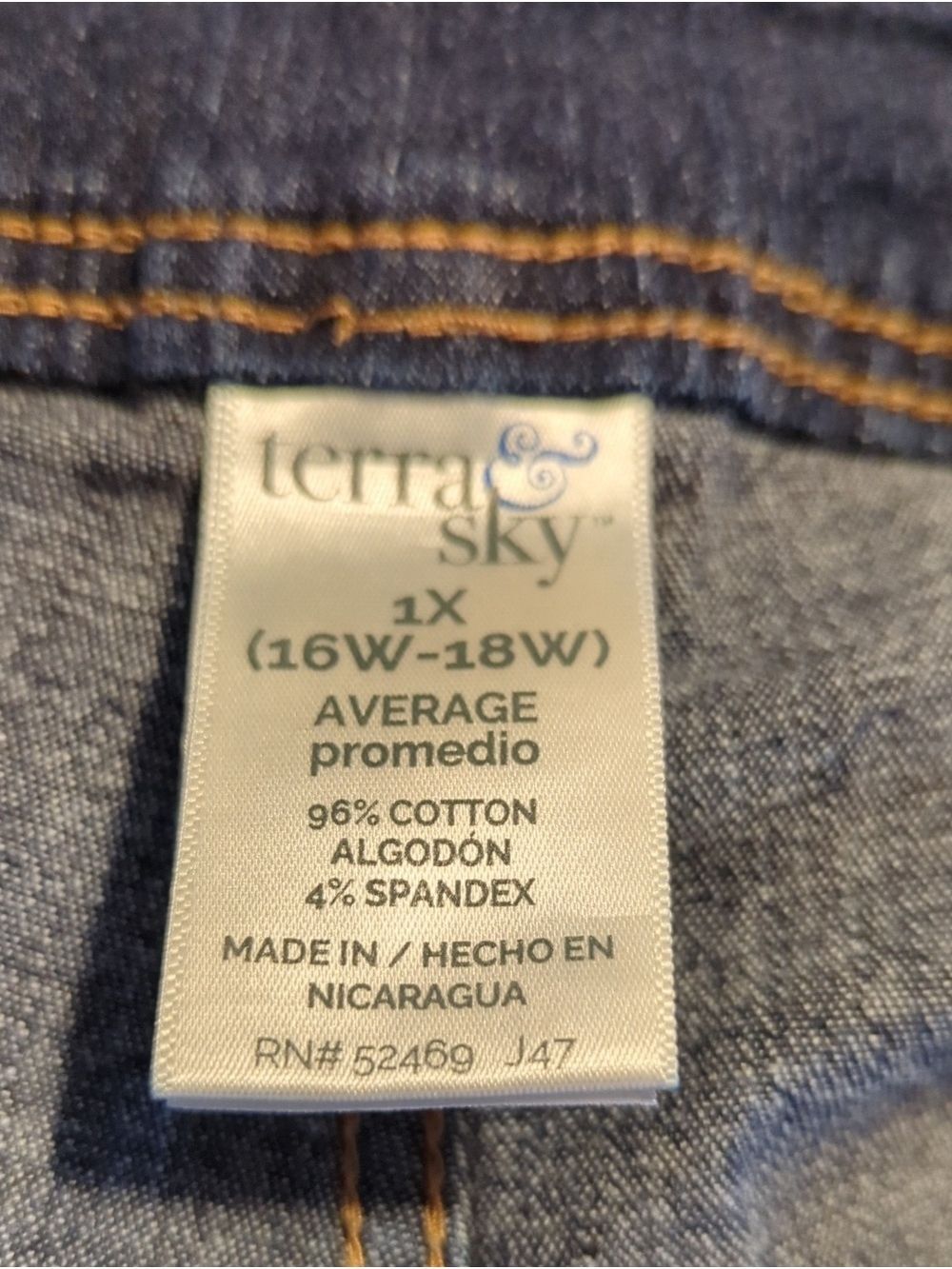 Terra & Sky Dark Indigo Cropped Stretchy Jeans 1X 16W 18W Pull On - Picture 7 of 8